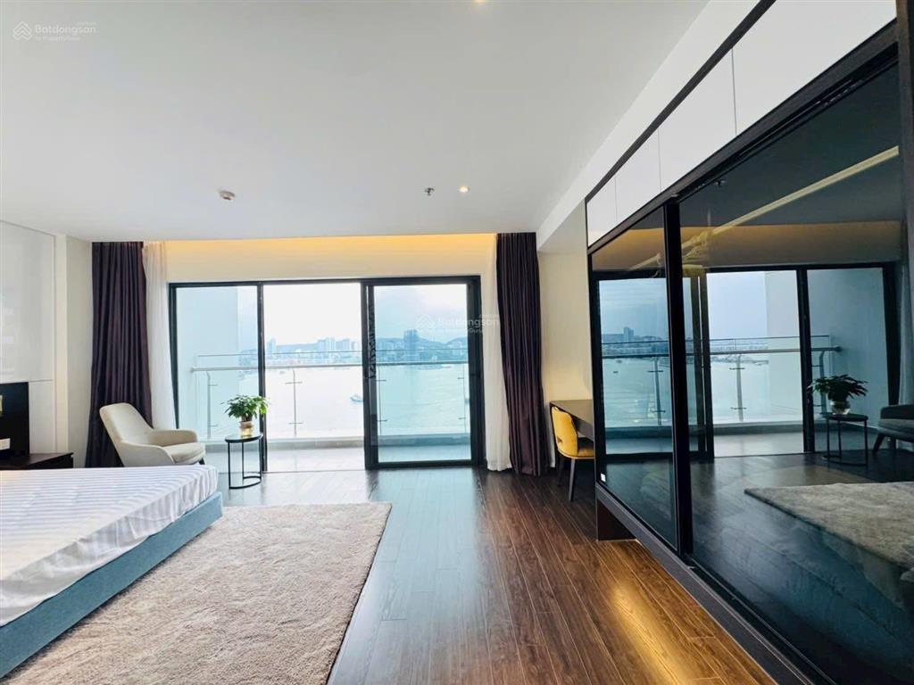 Chính chủ bán studio trực diện biển giá cắt lỗ