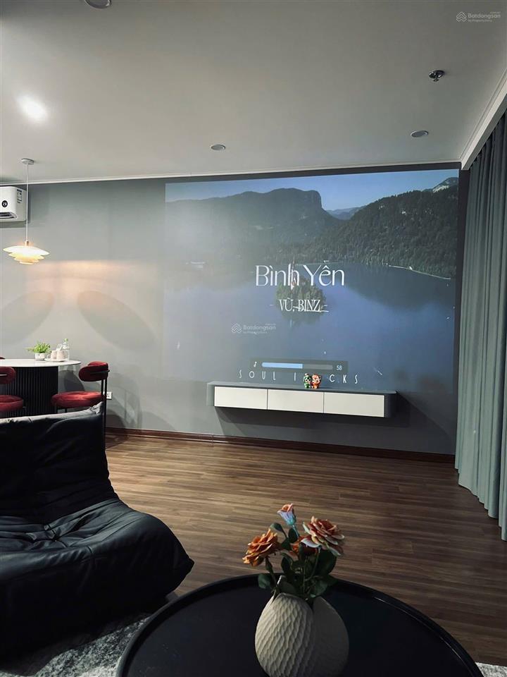 Cần bán căn hộ 50m2 sẵn sổ đỏ view biển hạ long giao dịch ngay  0339 328 ***