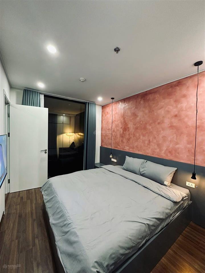 Cần bán căn hộ 50m2 sẵn sổ đỏ view biển hạ long giao dịch ngay  0339 328 ***