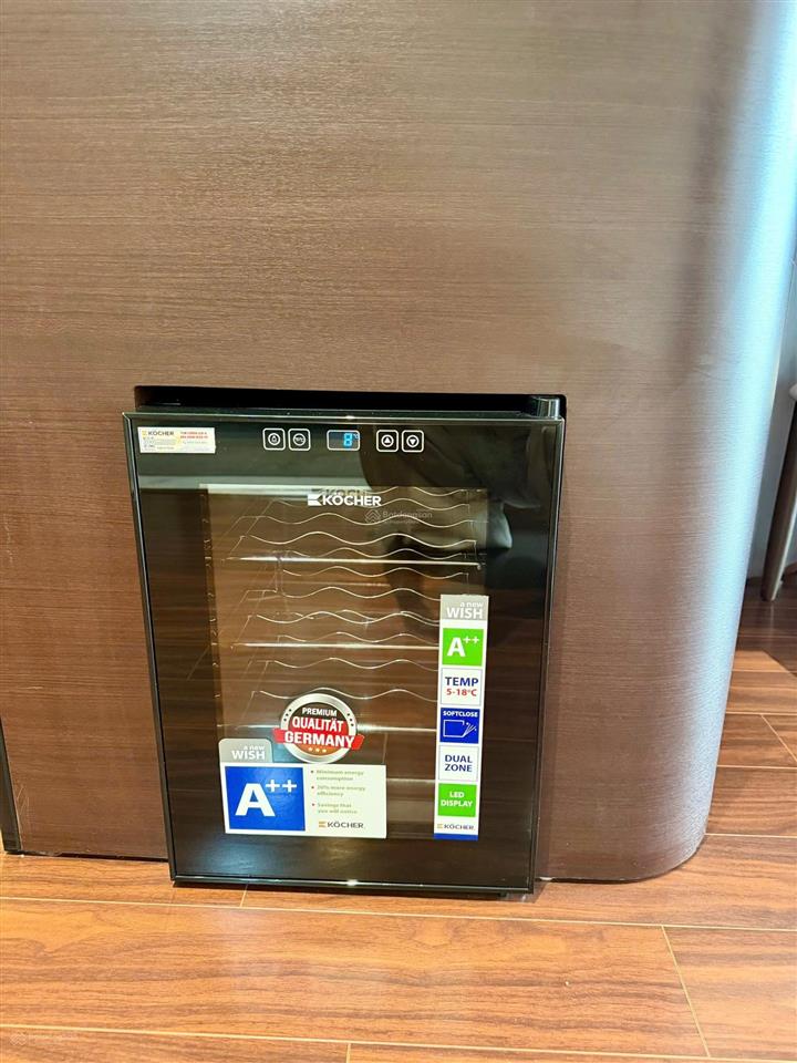Cho thuê căn hộ 2 ngủ full gỗ đẹp nhất dự án the minato residence