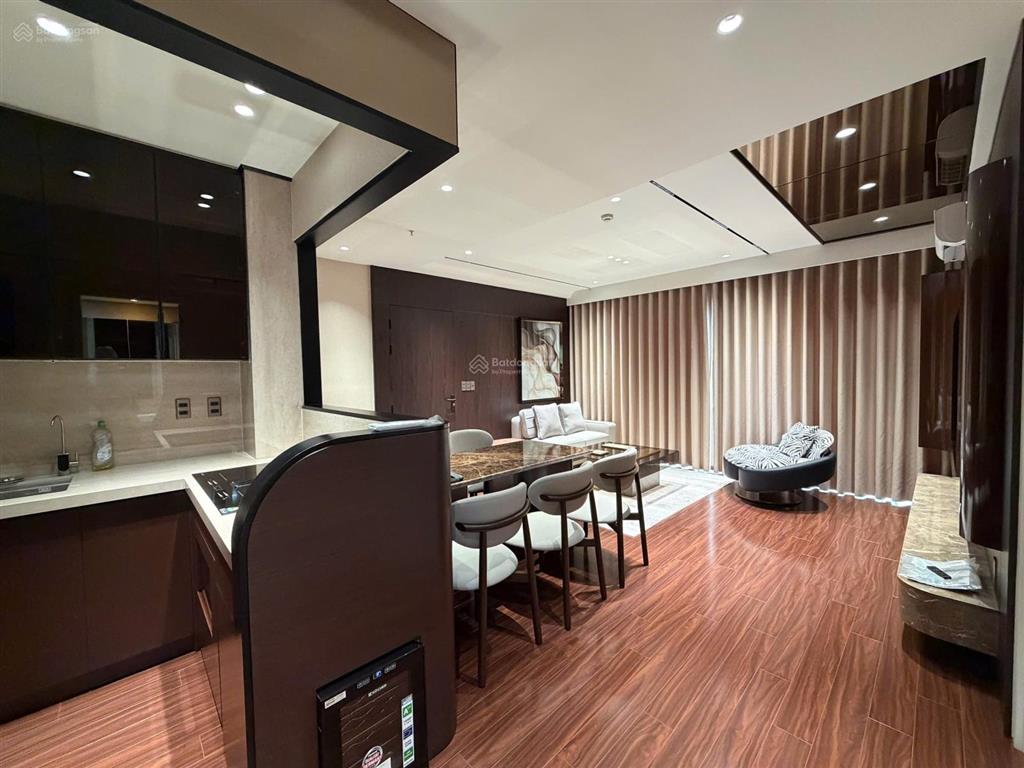 Cho thuê căn hộ 2 ngủ full gỗ đẹp nhất dự án the minato residence