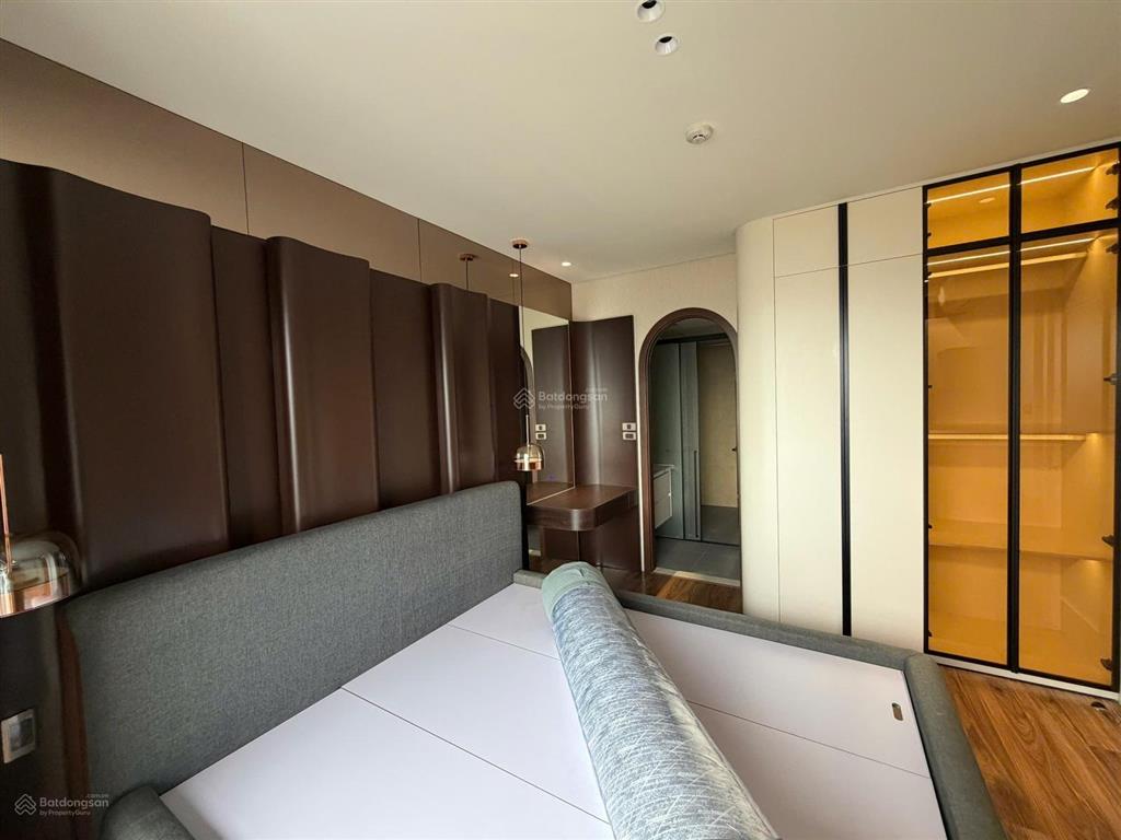 Cho thuê căn hộ 2 ngủ full gỗ đẹp nhất dự án the minato residence