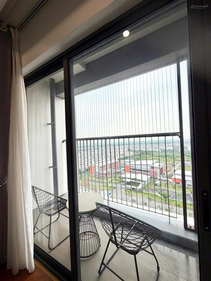 Cho thuê căn hộ cao cấp 2pn tại the minato residence ct2