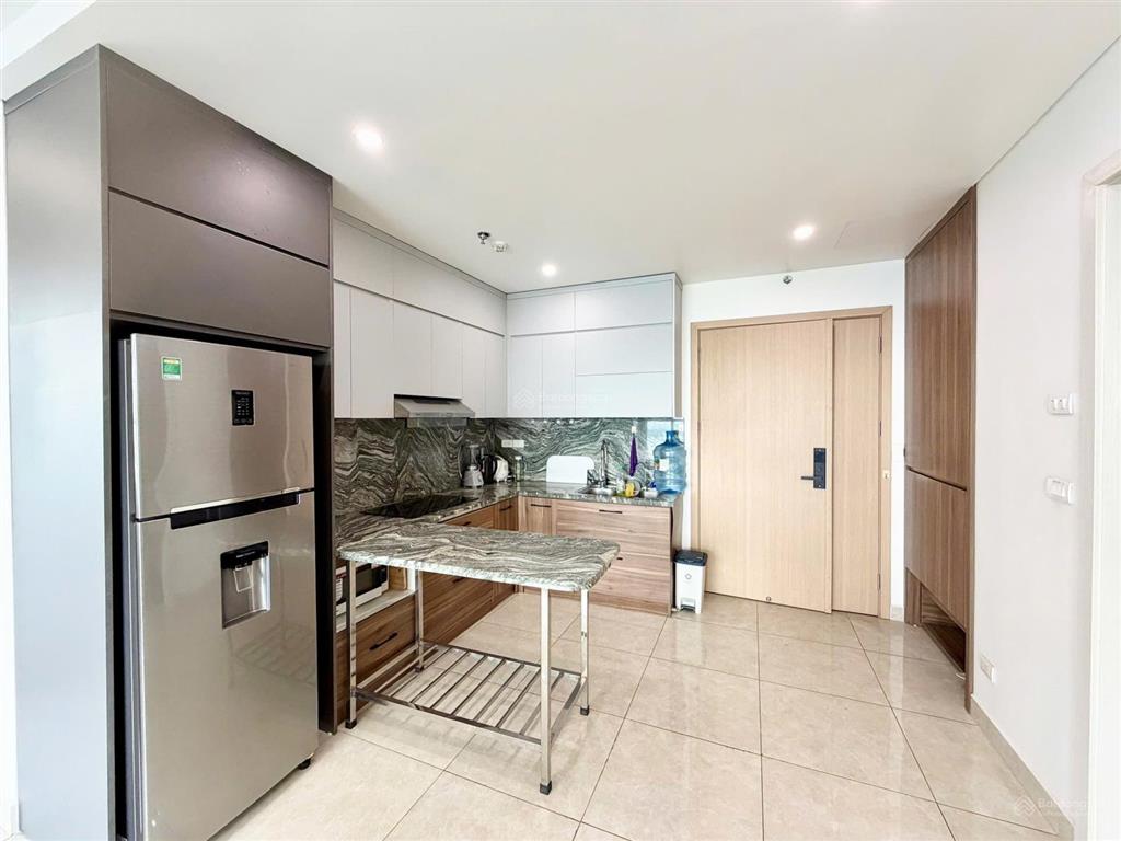 Cho thuê căn hộ cao cấp 2pn tại the minato residence ct2