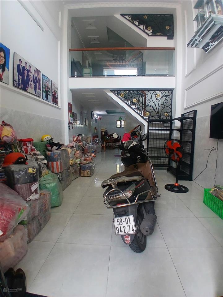 Tân phú  hẻm 6m  đường gò dầu  6 tầng  4x15.5  8.3 tỷ.