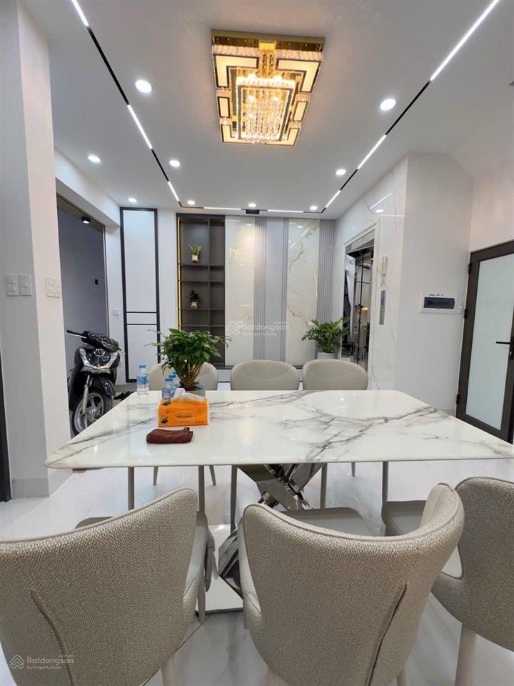 Bán nhà tam trinhmai động 37mx5t mt 6,5m