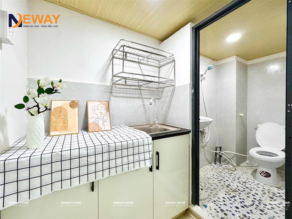 Căn hộ dịch vụ ngay ngã 4 bốn xã mới xây sạch sẻ & rộng rãi ở liền được