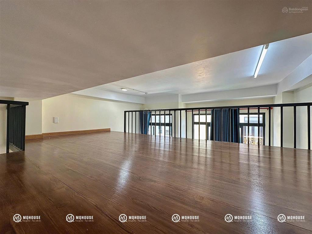 Duplex siêu rộng phù hợp cho ở gia đình  có sẵn nội thất