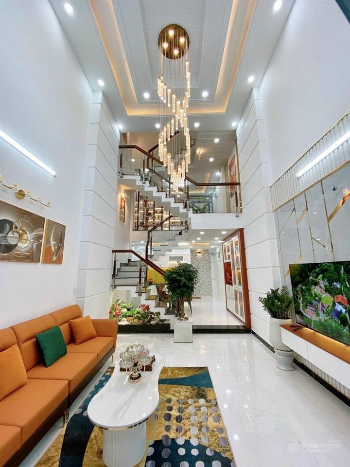 Bán nhà mặt tiền trần hưng đạo  nguyễn văn đừng phường 6 quận 5, dt 4.1x18m, 4 lầu, giá 19 tỷ