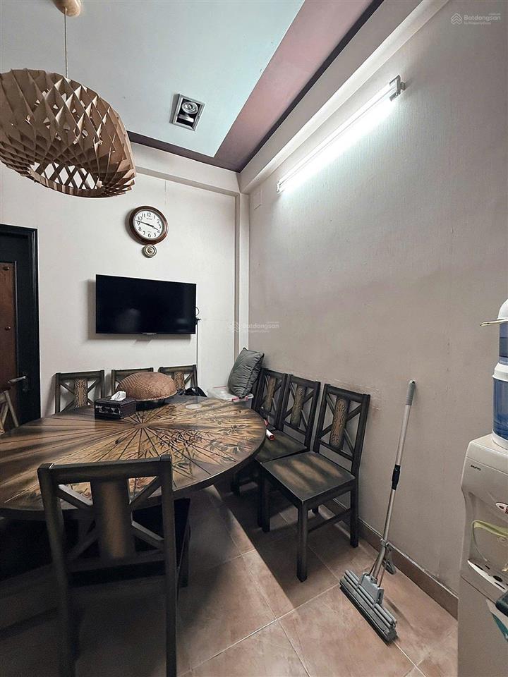 Bán nhà nguyễn thị minh khai 49m²  5 tầng  4pn  quận 3  giá 16 tỷ