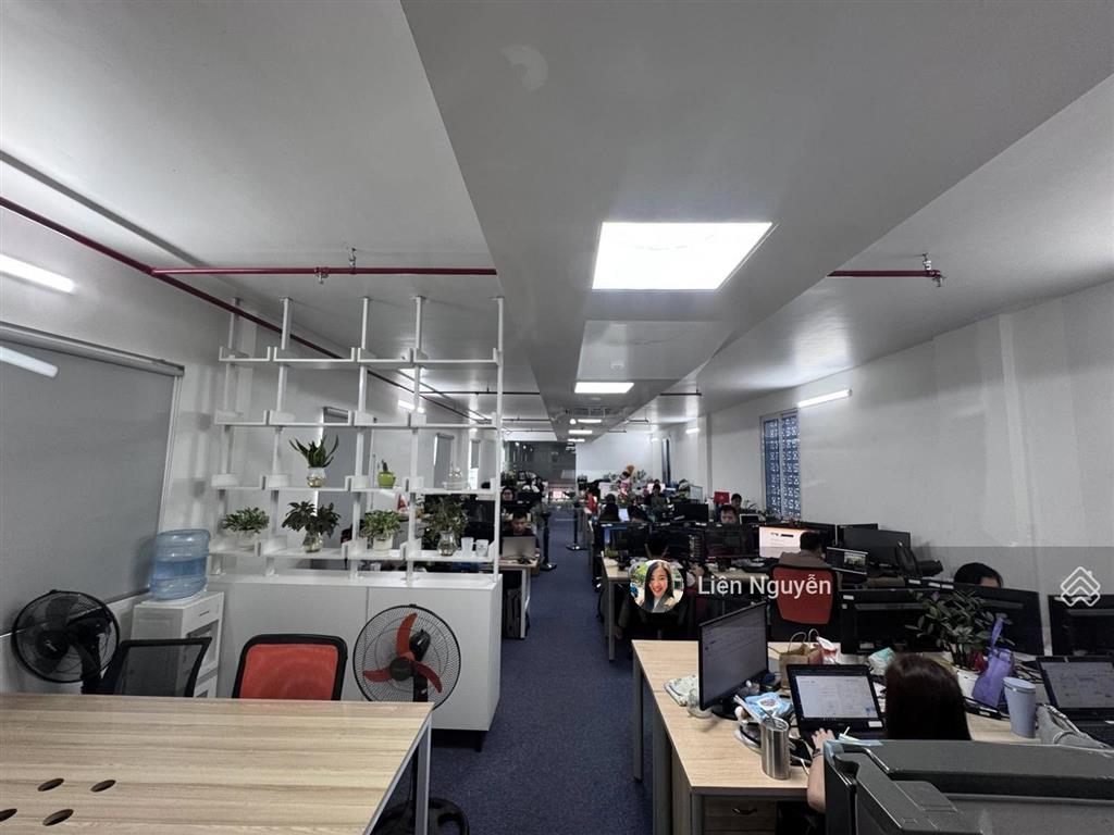 Bán tòa văn phòng phố tân mai, 180m2, 8 tầng thang máy, mặt tiền 6.5m, 69.8 tỷ, thuê 200tr/tháng