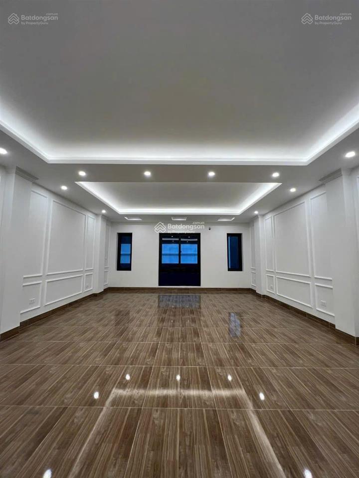 Cho thuê nhà đông quan  cầu giấy gần trường fpt school 75mx5t, mặt tiền 5m ,ô tô đỗ,giá 20tr