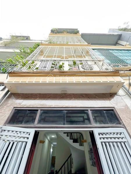 Cho thuê nhà nguyễn thị định lê văn lương  55m x 5 tầng  ô tô đỗ cửa  giá chỉ 22tr/th