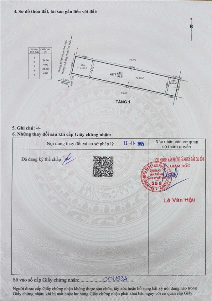 Nhà phố 3 tầng sân thượng, mới xây kiên cố, xe hơi đậu trong nhà