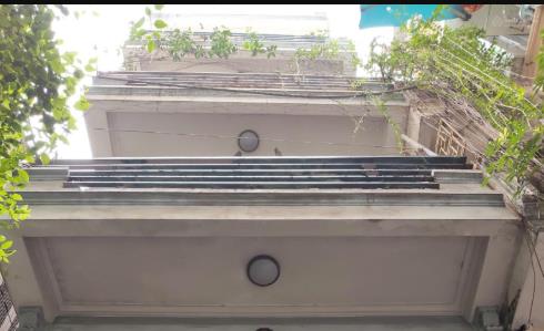 Chính chủ cho thuê nhà nguyên căn  ngõ ba gác tận cửa tại số 10 ngõ 324 đê la thành nhỏ