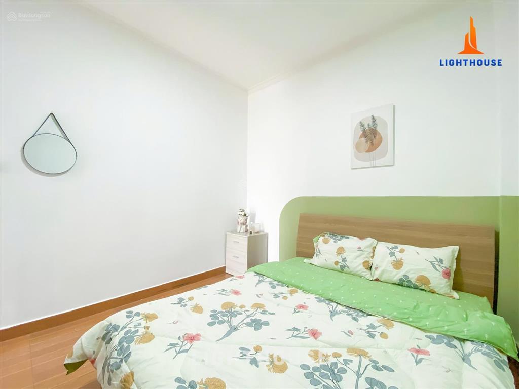 Căn hộ tách bếp ngay cộng hòa, k300, hoàng hoa thám tân bình