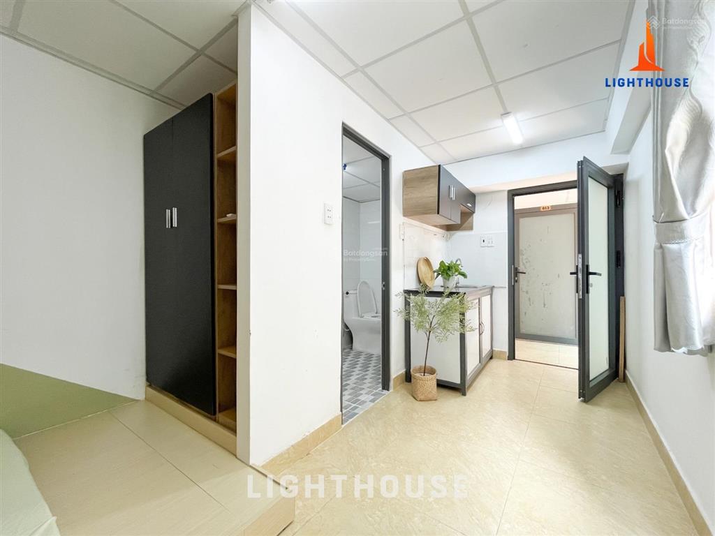Studio giá rẻ full nt ngay chợ hạnh thông tây gần cv làng hoa