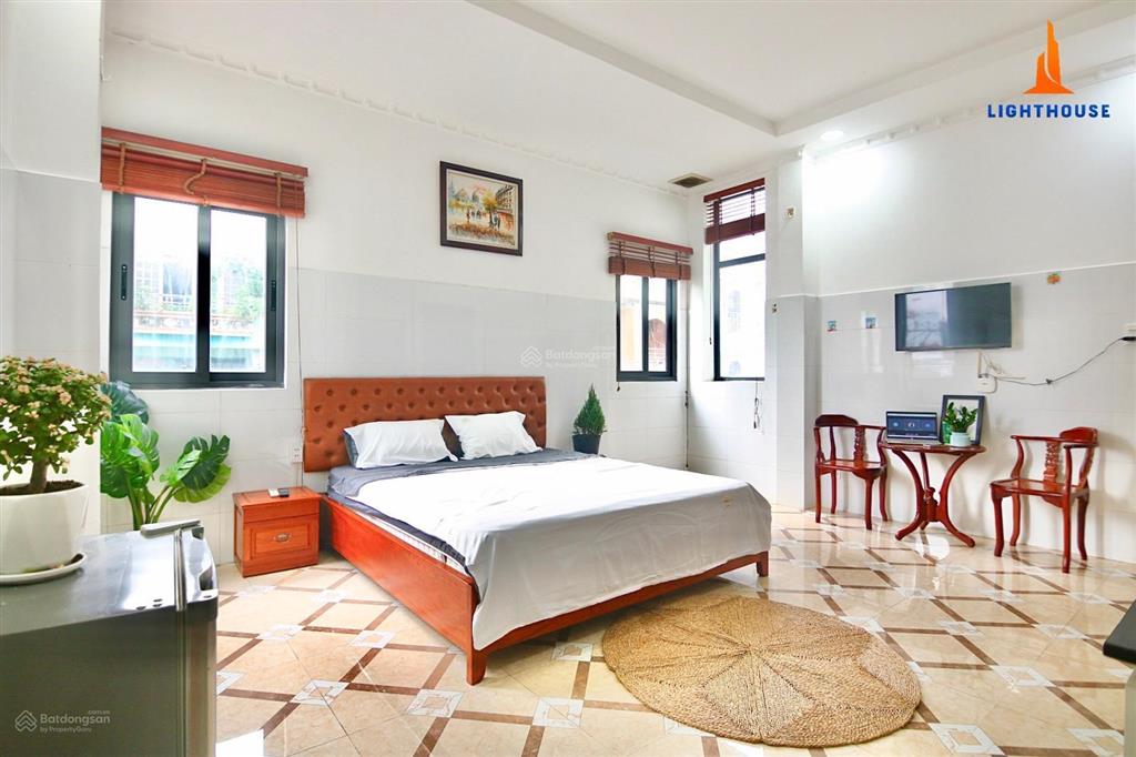 Studio full nội thất cửa sổ thoáng mát ngay ba tháng hai, quận 10