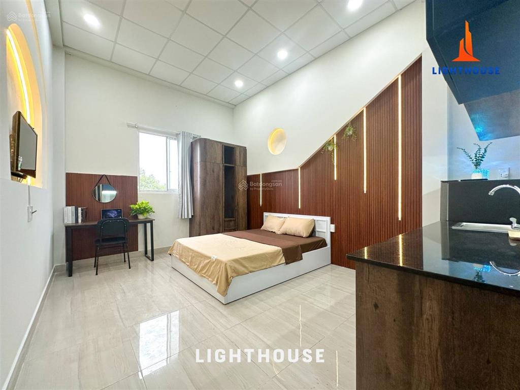 Studio q10  cửa sổ trời đẹp, phòng xinh như hình gần đh bách khoa