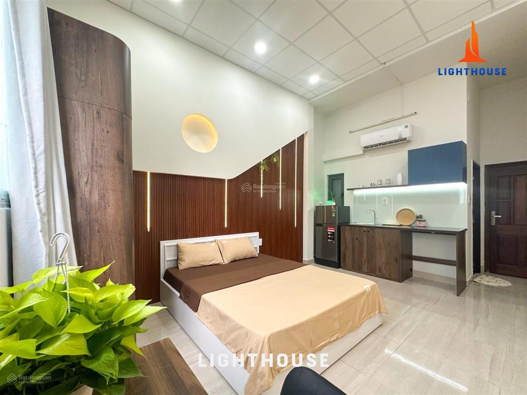 Studio q10  cửa sổ trời đẹp, phòng xinh như hình gần đh bách khoa