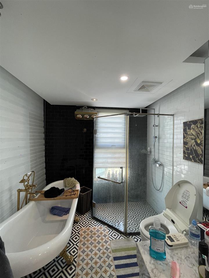 Gấp cho thuê căn hộ 4 ngủ, chung cư sun ancora số 3 lương yên, giá cực rẻ,  0937 688 ***