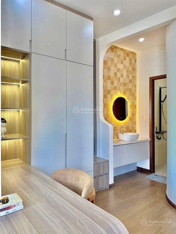 Bình thạnh  hxh đổ cửa  3 tầng + full nội thất  không lộ giới + quy hoạch  chỉ 6.1 tỷ