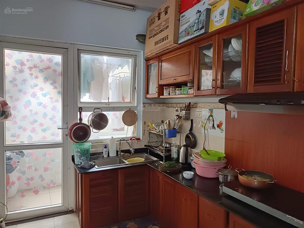 Bán nhanh căn góc 70m2 tòa ct4 xa la , sổ đỏ cất két , giá 4 tỷ 150 ( có giảm sâu )