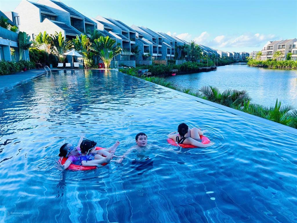 Cần bán nhanh dl3 trục đường chính dự án casamia võng nhi
