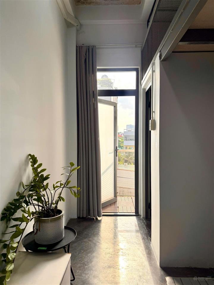 Cho thuê căn hộ duplex full nội thất có ban công riêng thảo điền, quận 2