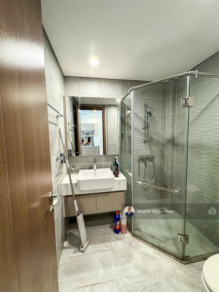 Bán căn 1pn 1wc 46,6m2 tòa r1.01, nội thất xịn tầng trung mát the zenpark.  0942 044 ***