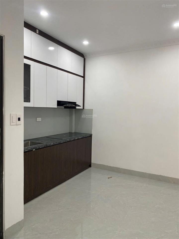 Cho thuê nhà 3 tầng mới tinh phố nối, mỹ hào giá vài triệu