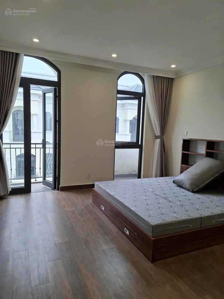 Cho thuê nhà nguyên căn 13tr 5 tầng 7 phong full đồ