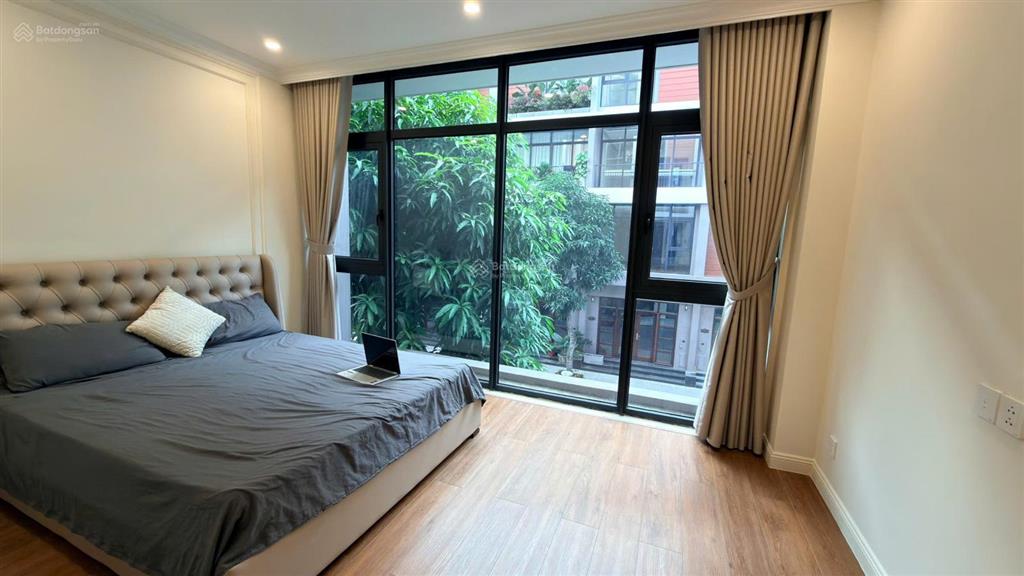 Cho thuê nhà nguyên căn full đồ giá 11tr vinhomes ocean park 3