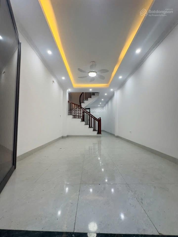 Cho thuê nhà nguyên căn 3 tầng tại mỹ hào, hưng yên, giá chỉ 5.000.000 đồng/tháng!