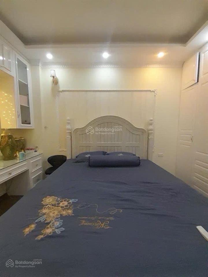 Nhà gần ngã 6 ô chợ dừa, 30m x 4 tầng ngõ thoáng, nông gần chợ, trường học, 50m ra đường ô tô,6 tỷ