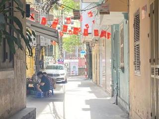 Bán nhà cách mặt phố võ chí công 30m, 4 tầng, full nội thất, gần chợ, bãi đỗ xe ô tô, hơn 6 tỷ