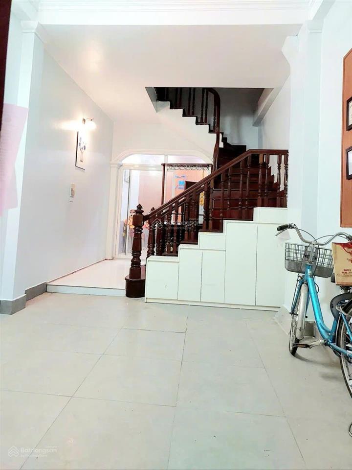 Bán nhà phố tôn thất tùng, ngõ 3 gác, 100m ra đường ô tô tránh, gần chợ, trường, 45mx4 t, giá 10 tỷ
