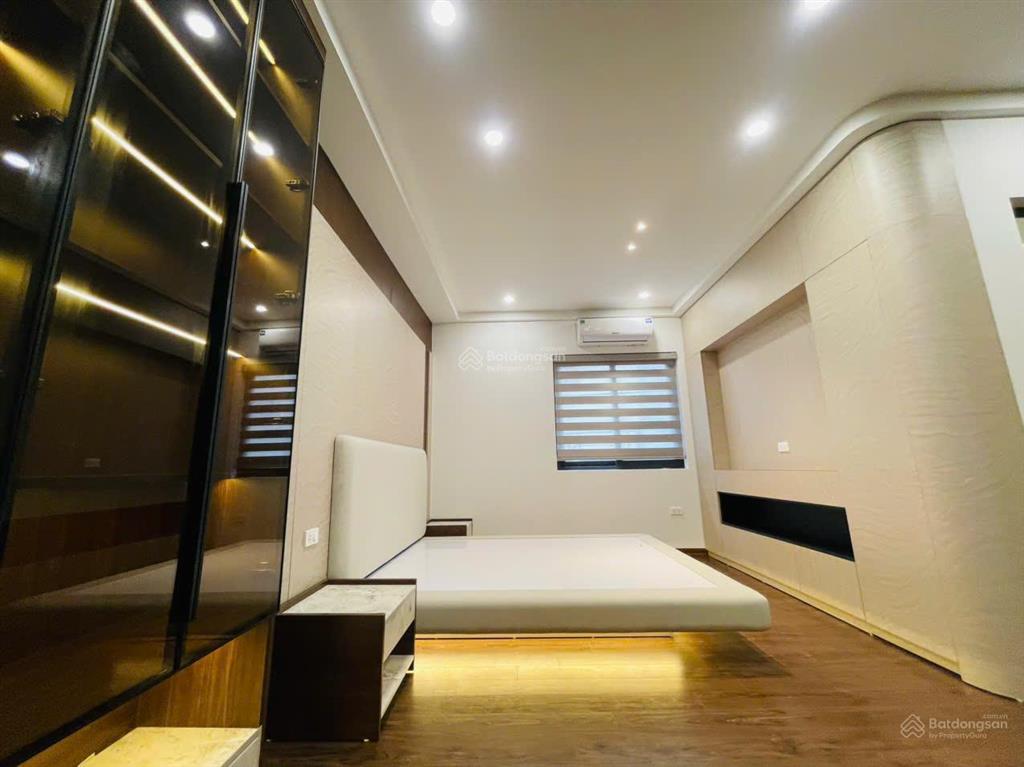 Nhà đẹp phố mỹ đình, ô tô đỗ cửa, ngõ thông, kinh doanh, thang máy, full nội thất đẹp, hơn 13 tỷ