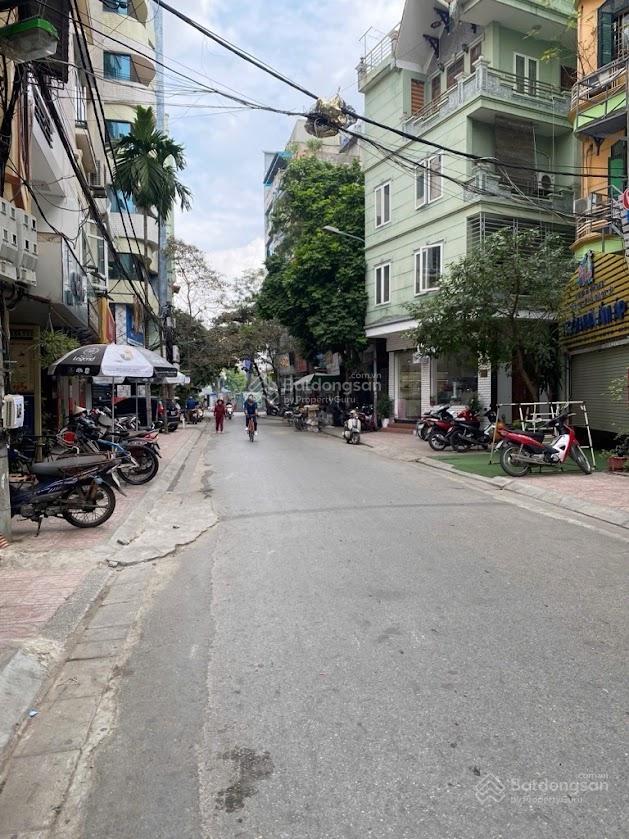 Bán nhà gần vành đai 2,5 cầu giấy, lô góc,dân xây, ngõ 3 gác 40m ra đường ô tô tránh, 5 tầng, 8 tỷ1