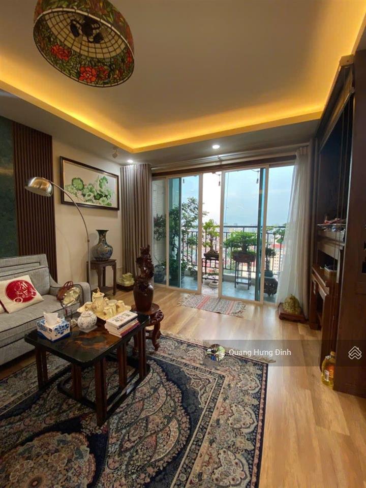 Bán căn hộ chung cư hồ gươm plaza 145m2, 3 ngủ 2vs, full đồ ở luôn. giá 8,5 tỷ.
