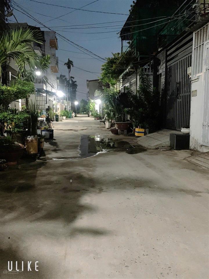 Bán nhà btct ở thạnh xuân 38, hẻm oto 6m nội khu,dân chí cao, 66m2 full tc,4x16.5