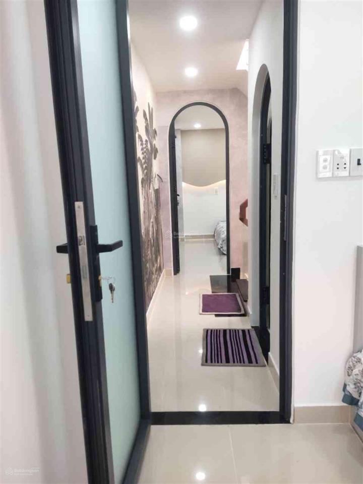 Nhà phố siêu đẹp  góc 2 mặt tiền thoáng 10m  thống nhất gò vấp