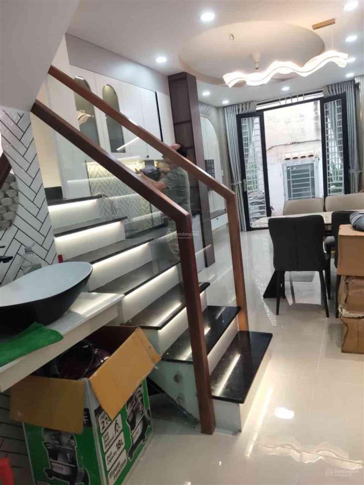 Nhà phố siêu đẹp  góc 2 mặt tiền thoáng 10m  thống nhất gò vấp