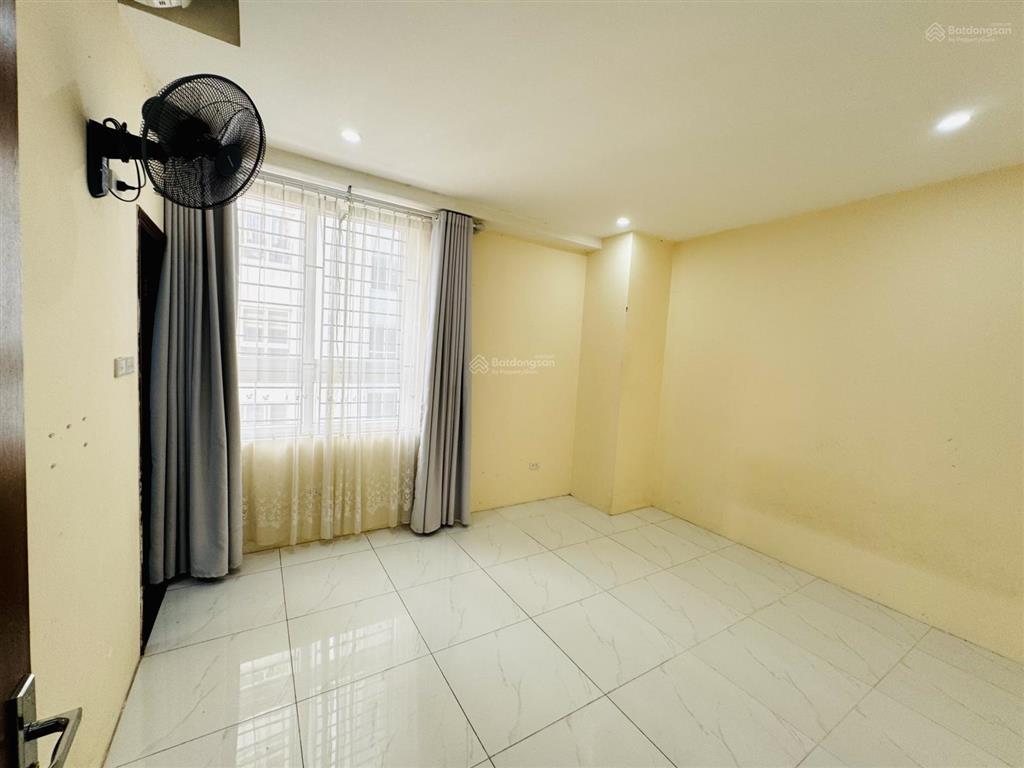 Chính chủ tôi cần bán căn tầng 7, căn góc 3 mặt tiền