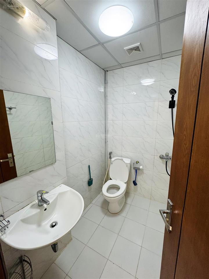 Chính chủ tôi cần bán căn tầng 7, căn góc 3 mặt tiền