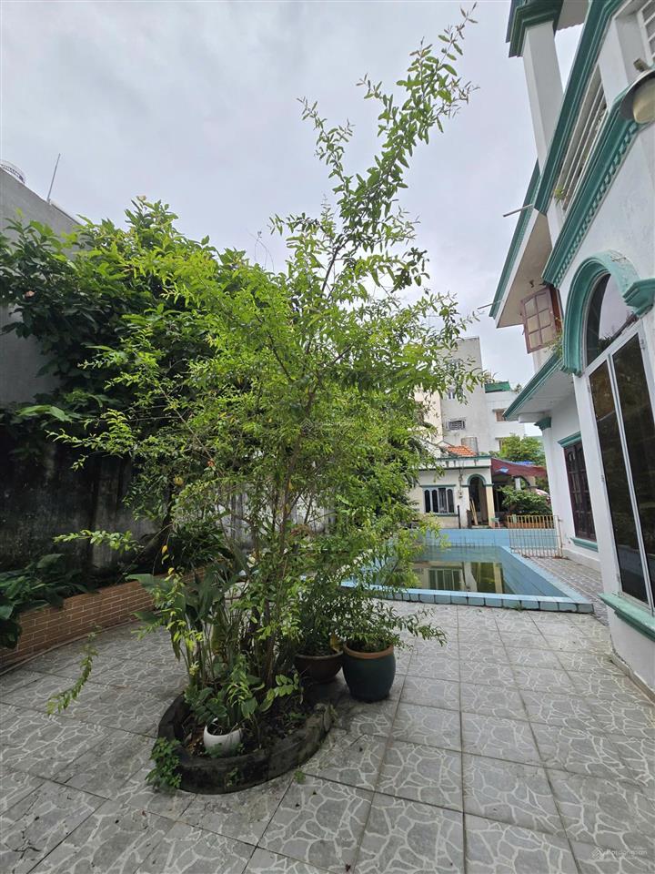 Bán nhanh biêt thự q12 3 tầng 40 x27 giá thương lương