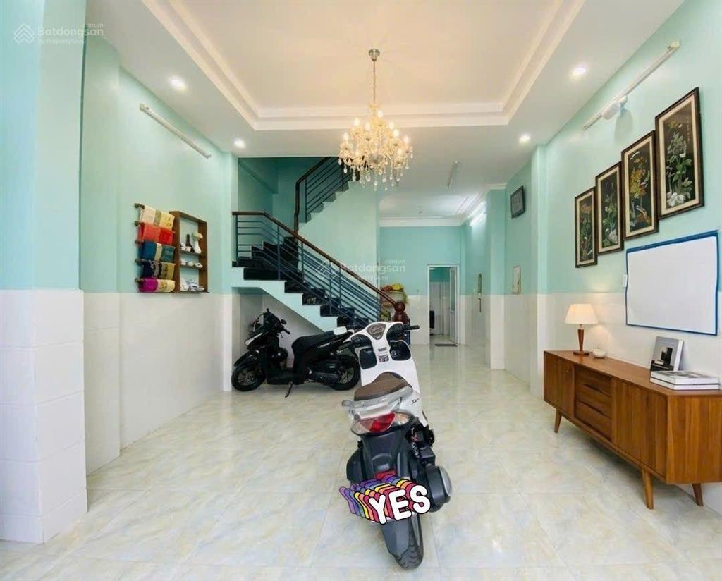 Gấp bán nhà phố 3 tầng, 64m2, 4pn, hxh, nguyễn duy trinh, long trường. chỉ 5.7 tỷ tl.