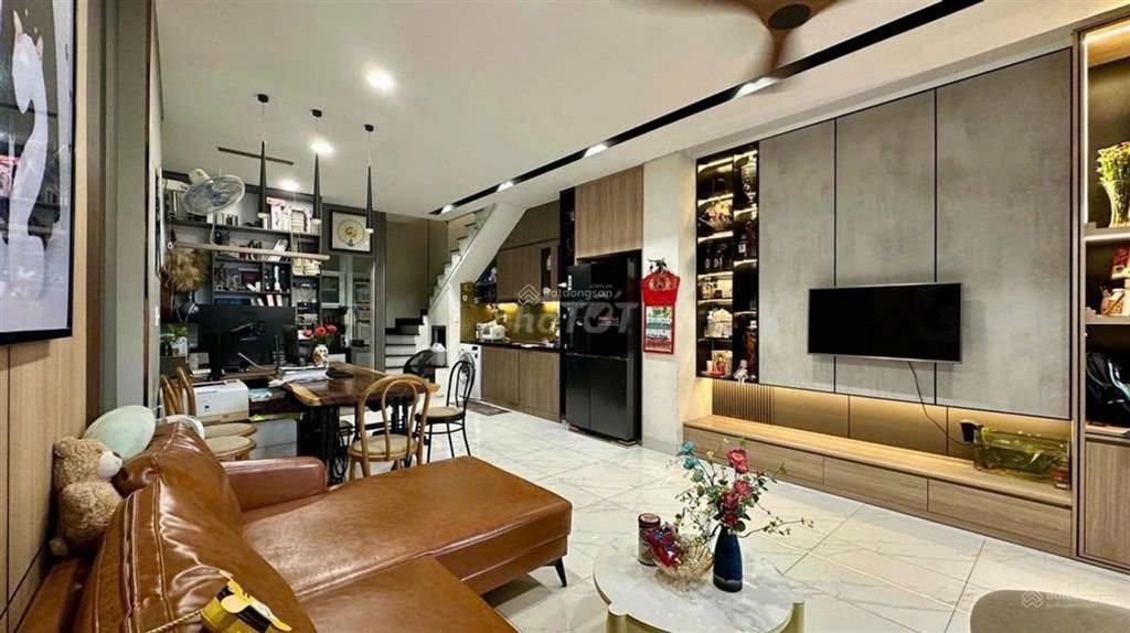 Bán nhà 2 tầng khu osaka, long trường chỉ 5,2 tỷ