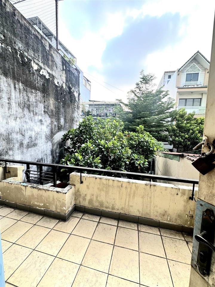 Ngay biển gò vấp  đường 10m, 80m², 2 tầng 9 tỷ 89 thương lượng