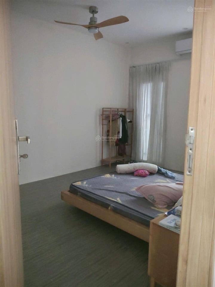 Biệt thự chill 120m q2 nguyễn duy trinh đỗ xuân hợp q2  3 tầng ô tô ngủ trong nhà.